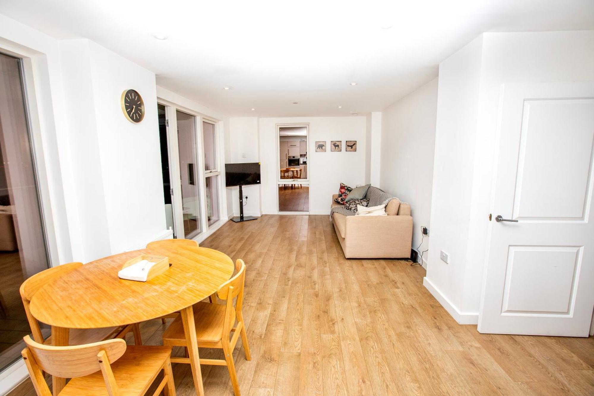Apartment Waterfront- Greenwich O2 Arena 2 Bed Flat *